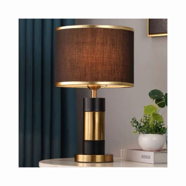 Abajur de Banca Preto e Dourado